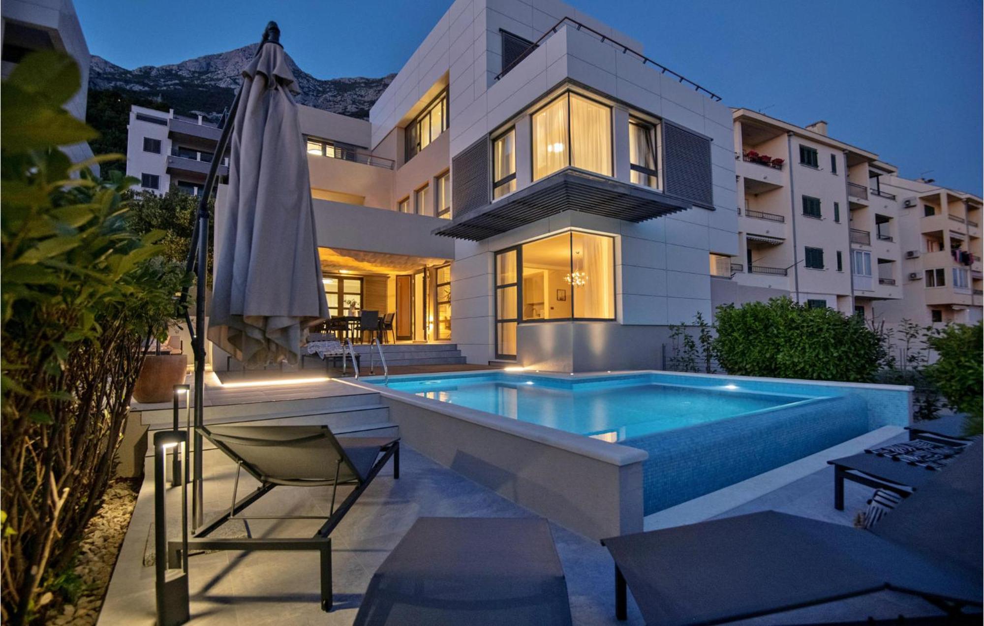 Amazing In With Kitchen Ferienhaus Makarska
